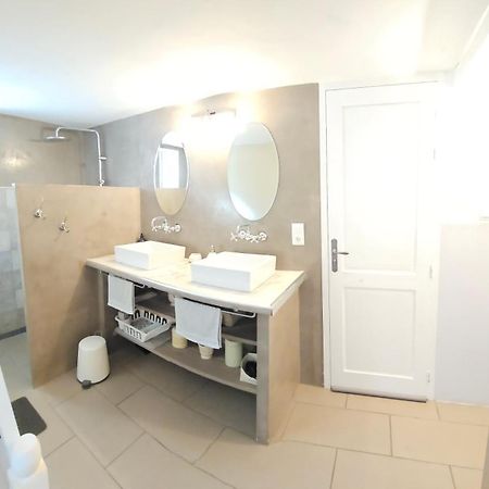 Au Coeur Du Luberon Hotel Кавайон Екстериор снимка